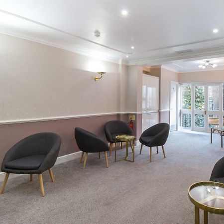 London Town Hotel Экстерьер фото